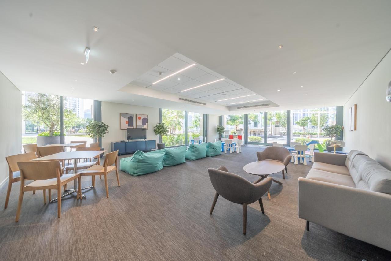 Incredible Views From This Classy Apt With Terrace Dubai Eksteriør bilde