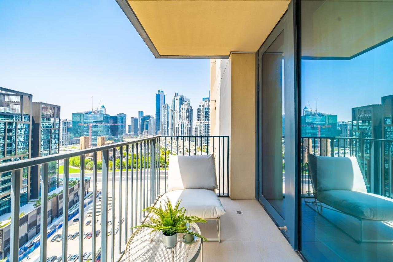 Incredible Views From This Classy Apt With Terrace Dubai Eksteriør bilde